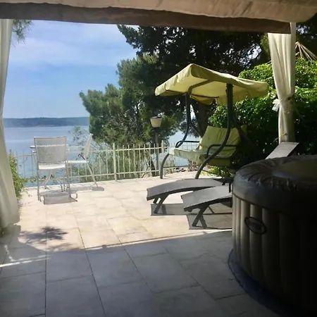 House - 2m From - Three Bedroom House Starigrad Paklenica