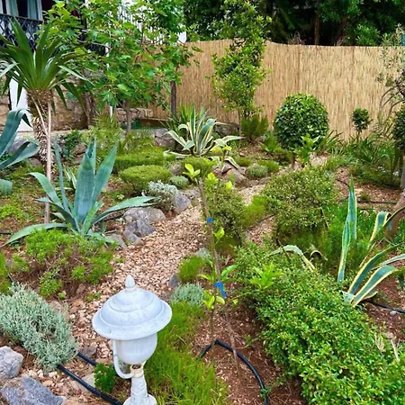 Semesterbostad House - 2m From - Three Bedroom House *