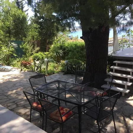 House - 2m From - Three Bedroom House * Starigrad Paklenica