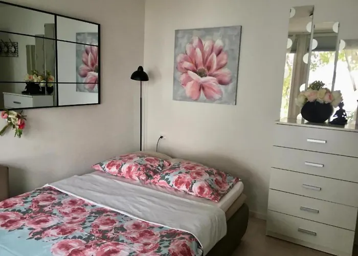 Semesterbostad House - 2m From - Three Bedroom House